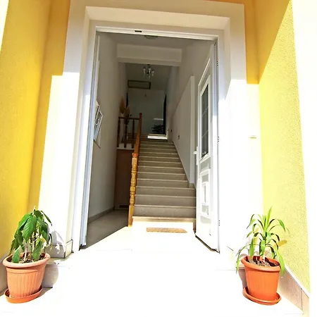 Apartments Vid
