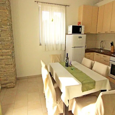 Apartments Vid Apartment *