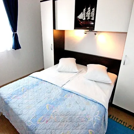 Apartment Apartments Vid Privlaka (Zadar)